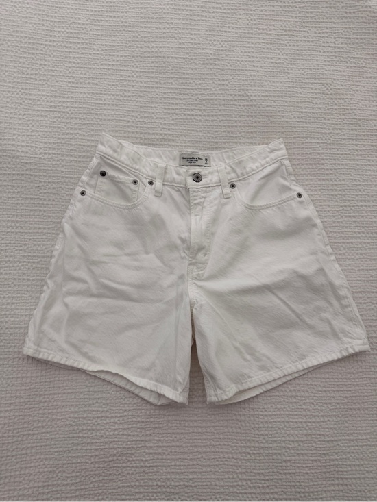 Abercrombie & Fitch Pants - Abercrombie Loose White Denim Shorts Women’s Size 2